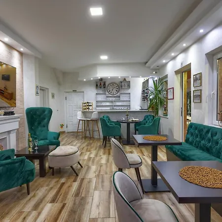 Maison d'hôtes Konaciste Dabic 3*