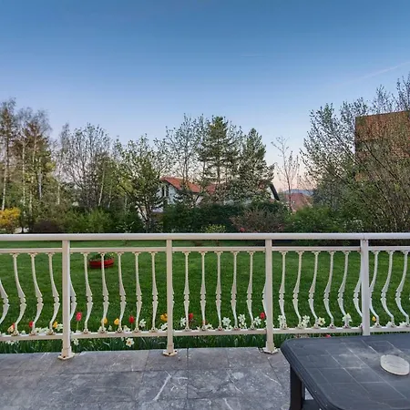 Maison d'hôtes Konaciste Dabic 3*